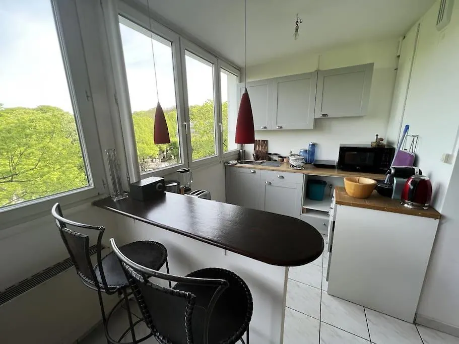 Appartement Lumineux Pere Lachaise Paris 0*,
